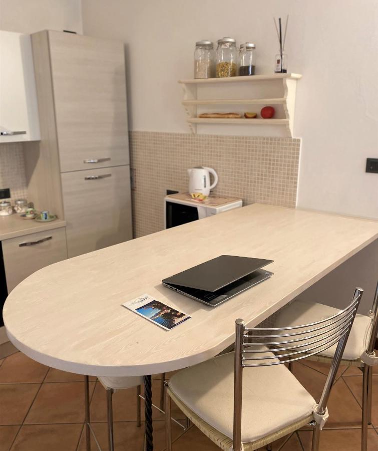 Casa Mia Apartment Беладжо Екстериор снимка